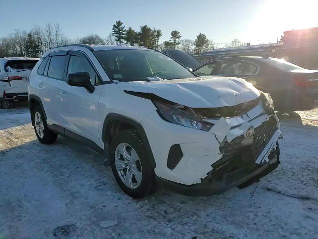 2019 Toyota RAV 4 - Image 11