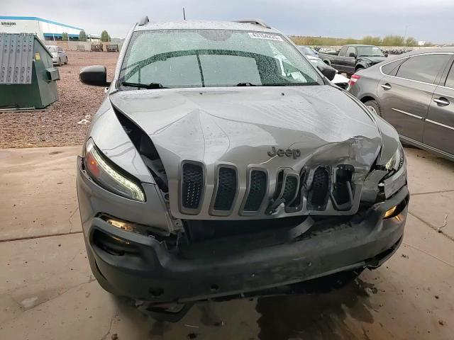 2016 Jeep Cherokee - Image 11