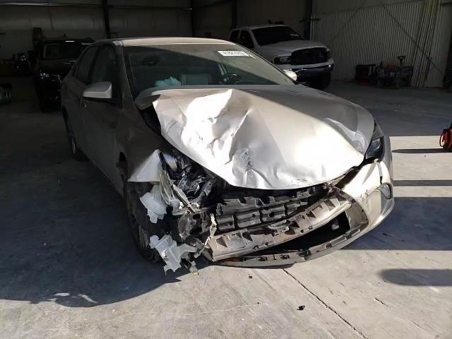 2015 Toyota Camry - Image 10