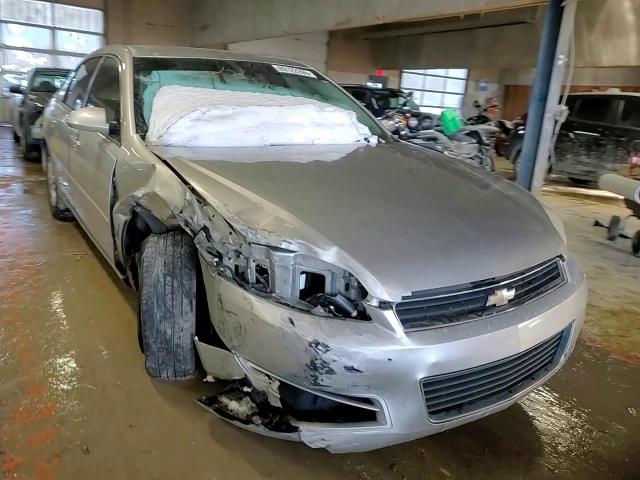 2006 Chevrolet Impala - Image 11