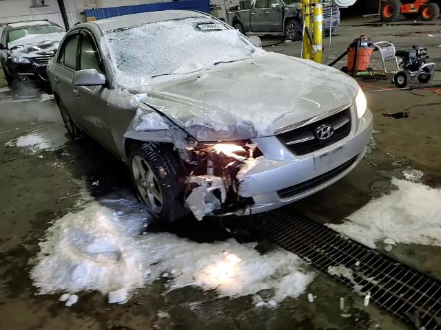 2008 Hyundai Sonata - Image 11