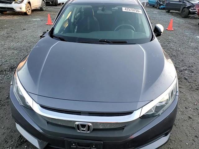 2018 Honda Civic - Image 10