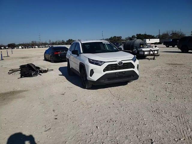 2023 Toyota RAV 4 - Image 11