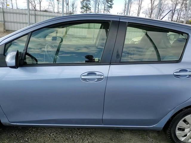 2012 Toyota Yaris - Image 14