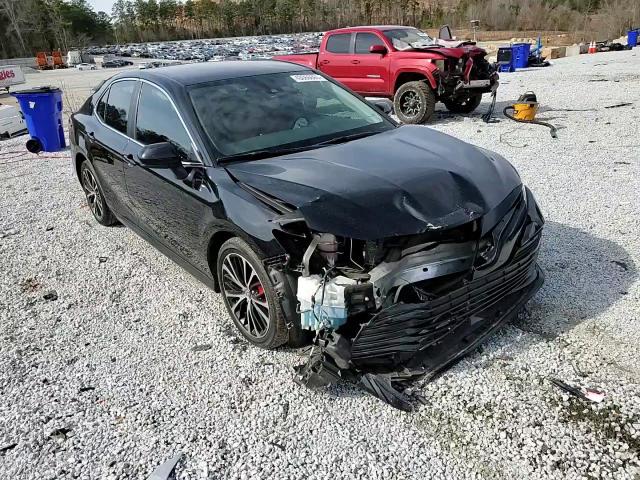 2020 Toyota Camry - Image 11