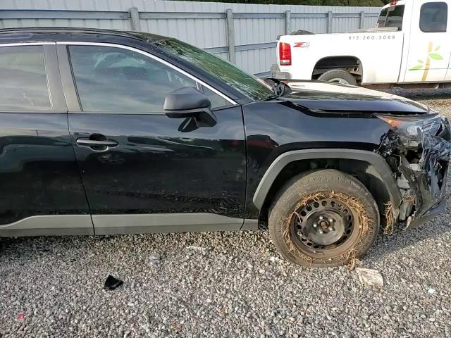 2019 Toyota RAV 4 - Image 11