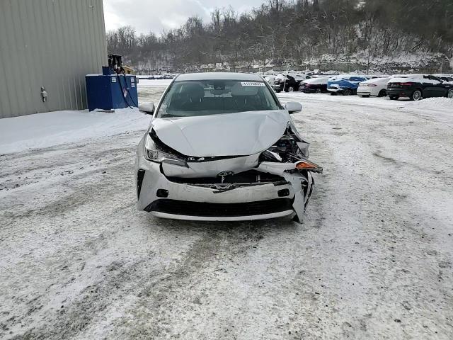 2022 Toyota Prius - Image 13