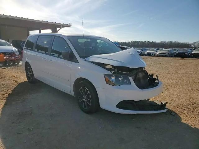 2015 Dodge Caravan - Image 12