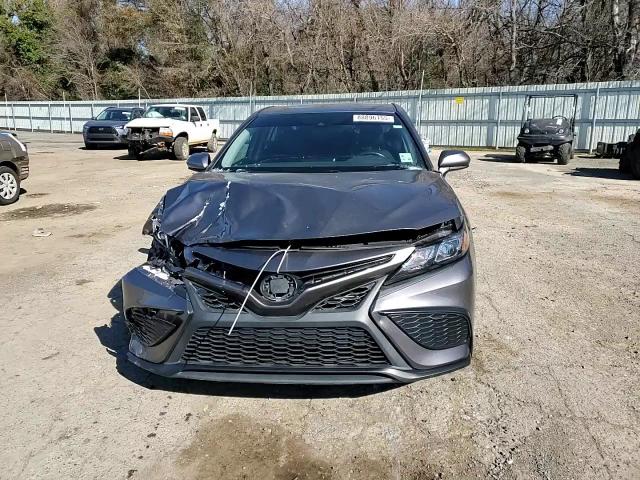2021 Toyota Camry - Image 10