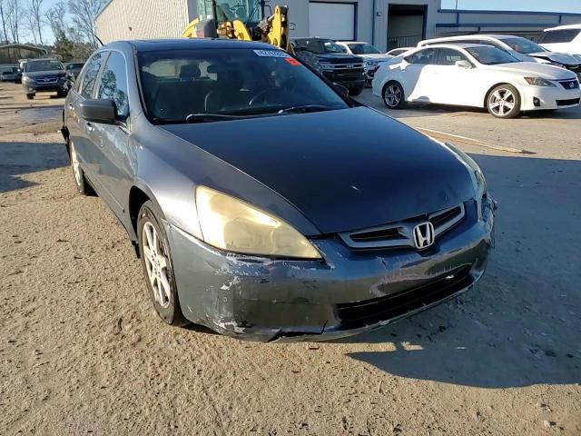 2004 Honda Accord - Image 13