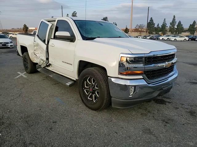 2018 Chevrolet Silverado - Image 10