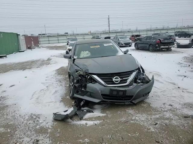2016 Nissan Altima - Image 11