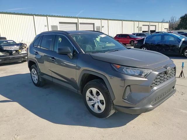 2019 Toyota RAV 4 - Image 10