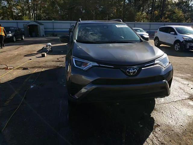 2018 Toyota RAV 4 - Image 14