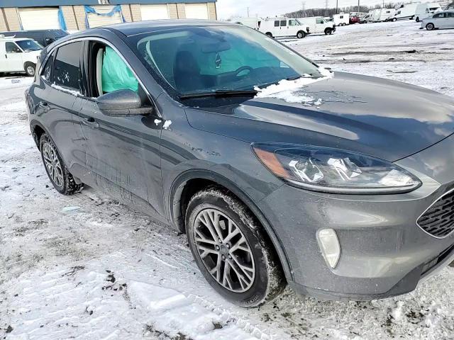 2022 Ford Escape - Image 12