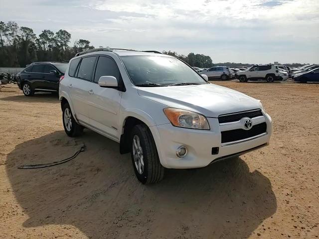 2010 Toyota RAV 4 - Image 12