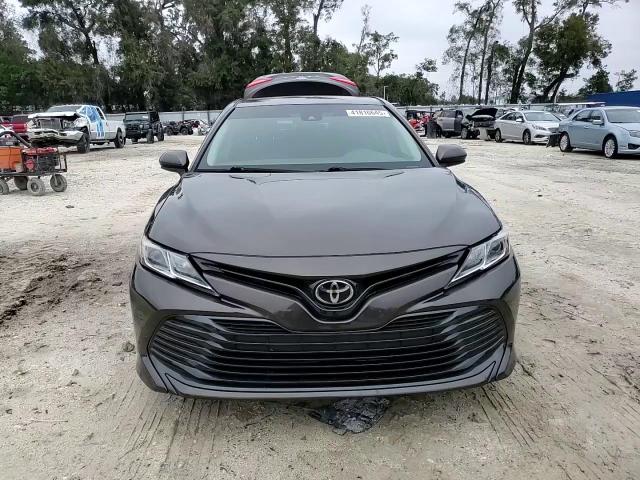 2018 Toyota Camry - Image 11