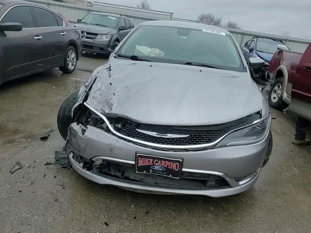 2015 Chrysler 200 - Image 10