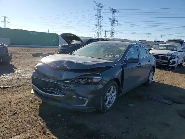 2017 Chevrolet Malibu - Image 10