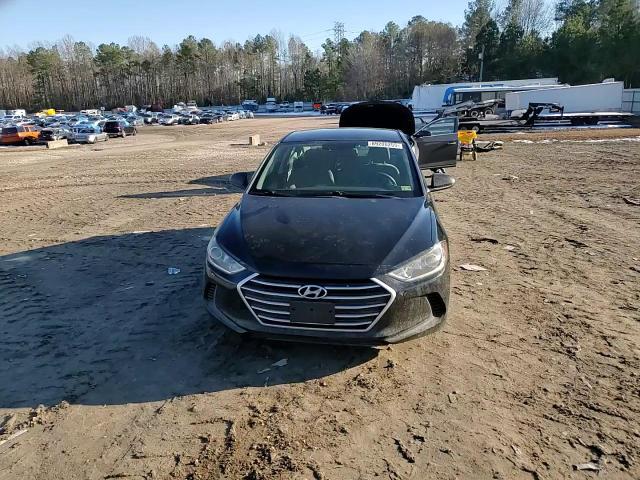 2018 Hyundai Elantra - Image 10