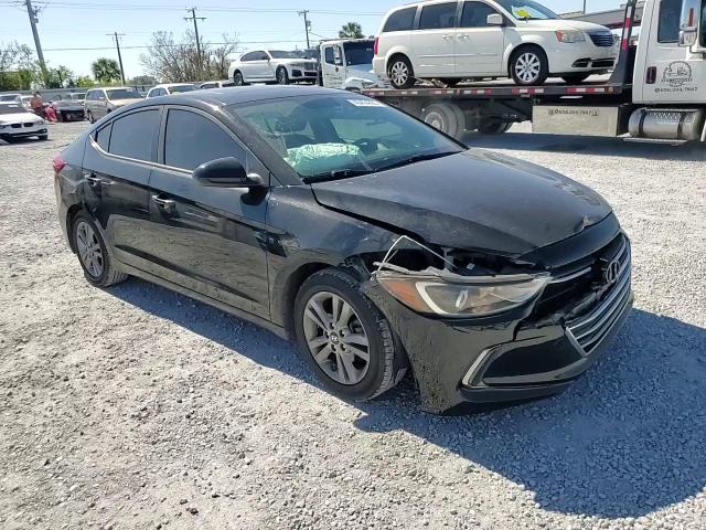 2017 Hyundai Elantra - Image 11
