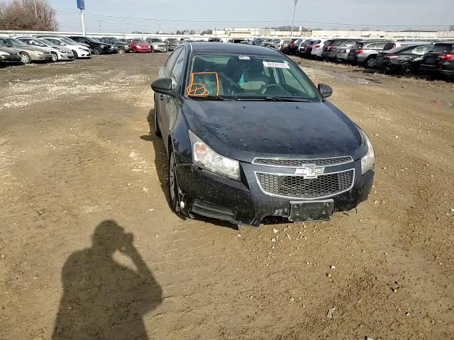 2014 Chevrolet Cruze - Image 11