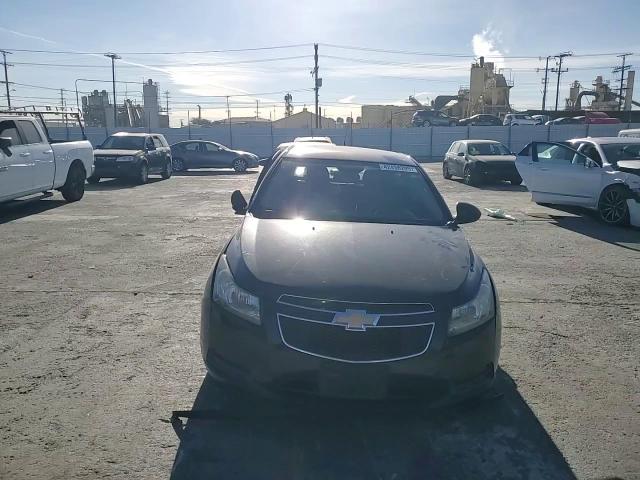 2012 Chevrolet Cruze - Image 11