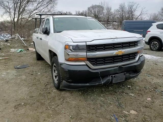 2017 Chevrolet Silverado - Image 11