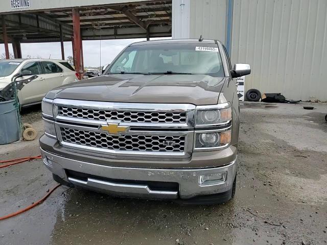 2015 Chevrolet Silverado - Image 13