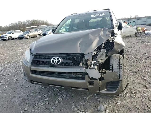 2011 Toyota RAV 4 - Image 11