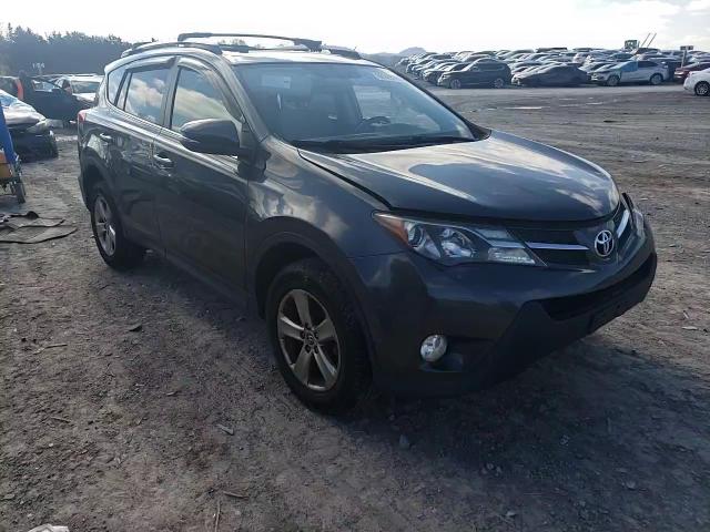 2015 Toyota RAV 4 - Image 12