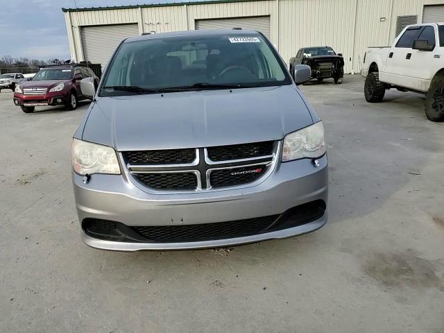 2013 Dodge Caravan - Image 11