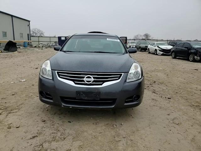 2012 Nissan Altima - Image 11