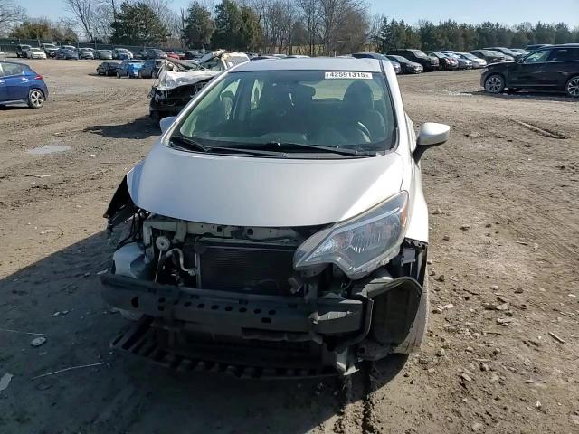 2019 Nissan Versa - Image 10