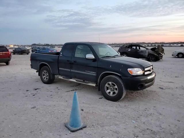 2006 Toyota Tundra - Image 11