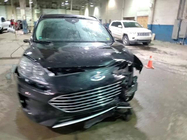 2022 Ford Escape - Image 14