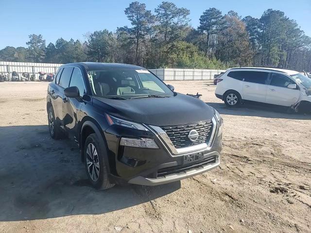 2021 Nissan Rogue - Image 12