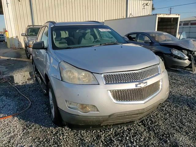 2012 Chevrolet Traverse Ls VIN: 1GNKREED0CJ332338 Lot: 88010065