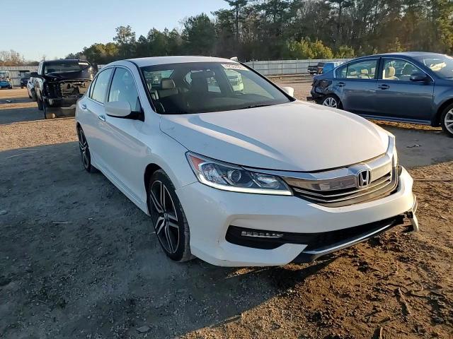 2017 Honda Accord - Image 10
