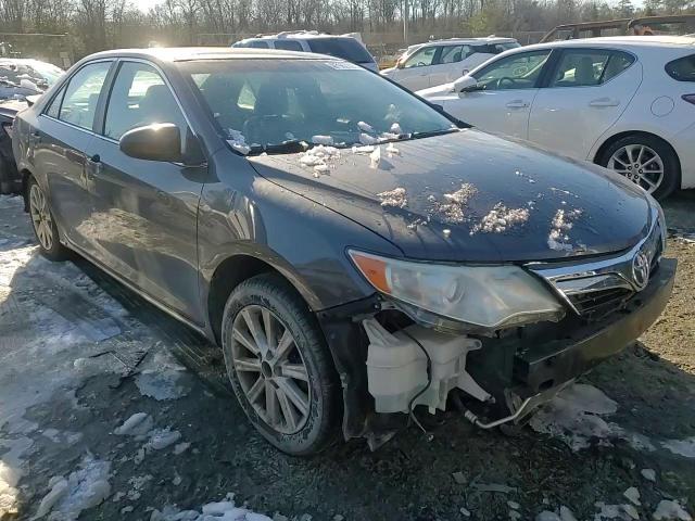 2012 Toyota Camry - Image 10