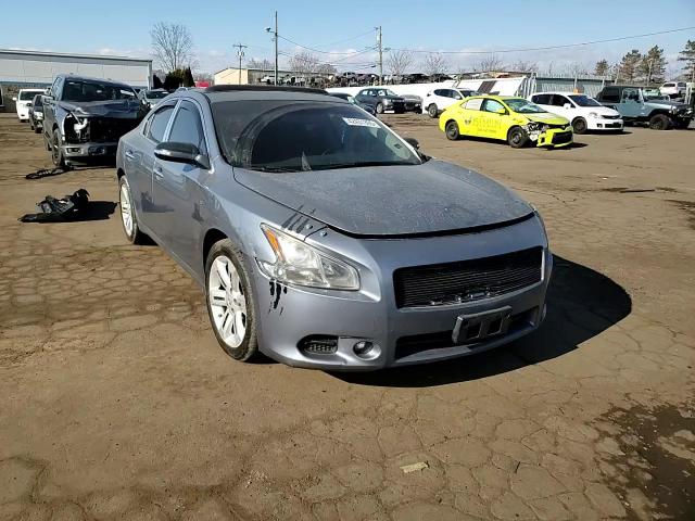 2010 Nissan Maxima - Image 10