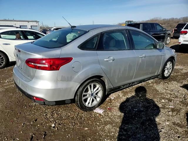2017 Ford Focus - Image 13