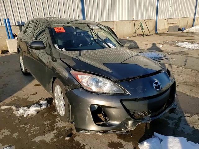 2013 Mazda 3 - Image 11