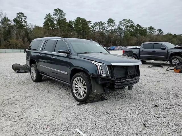 2019 Cadillac Escalade - Image 15