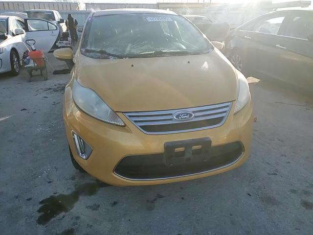 2012 Ford Fiesta - Image 10