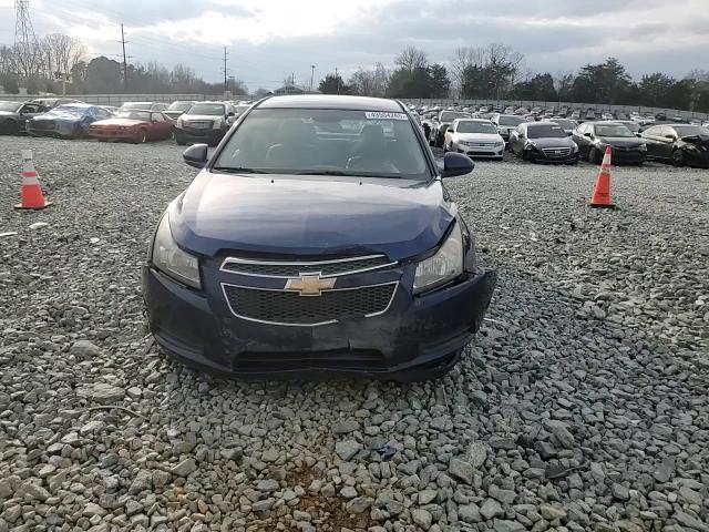 2012 Chevrolet Cruze - Image 10