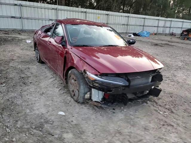 2024 Hyundai Elantra - Image 13