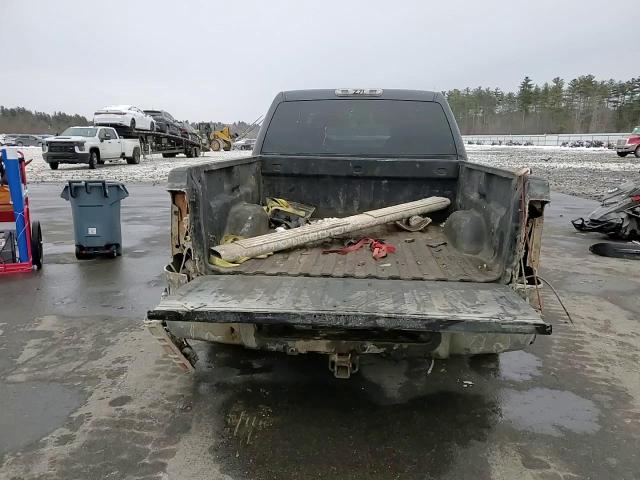 2009 GMC Sierra - Image 11