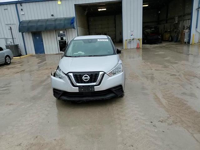 2020 Nissan Kicks - Image 11