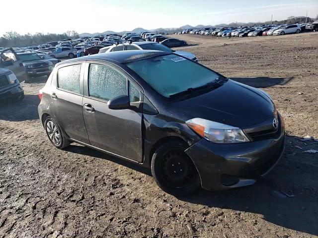 2012 Toyota Yaris - Image 10